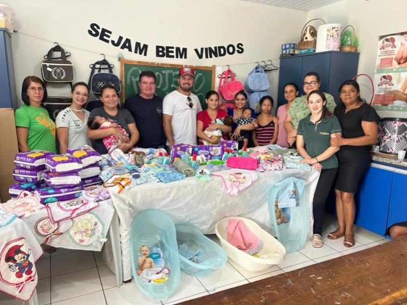 Gestantes de Rancho Alegre do Oeste recebem auxlio natalidade atravs do projeto Amar