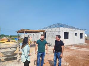 Construção de novas casas em Rancho Alegre do Oeste segue em ritmo acelerado