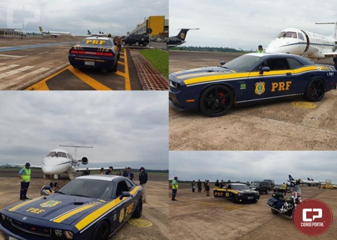 PRF estreia viatura Dodge Challenger durante escolta ministerial em Foz do Iguau