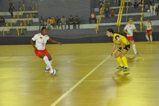 Futsal feminino:A.F.F.A.C/Assis Chateaubriand perde a segunda em casa