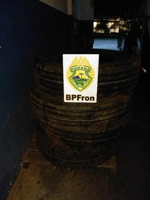 BPFron apreende pneus contrabandeados na Cidade de Foz do Iguau - PR