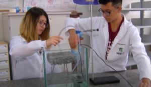 Estudantes do Colgio Sesi desenvolvem projetos inovadores em programa de iniciao cientfica