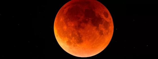 Eclipse lunar total criará Lua de Sangue em 15 de maio