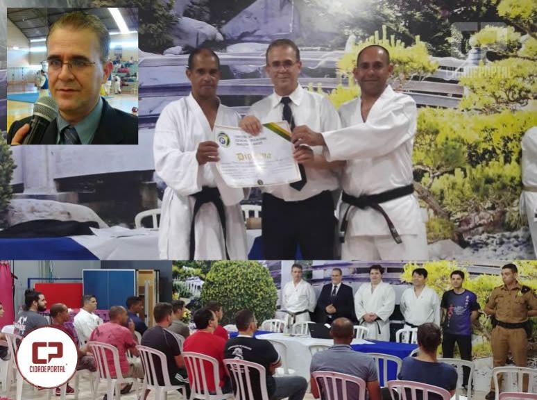 Professor Mrio Ronei  Presidente da Federao Paranaense de Karate e atual sede  em Goioer