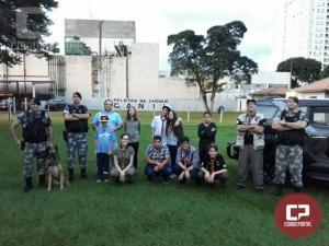 4 Batalho de Polcia Militar recebe visita dos escoteiros de Iguatemi