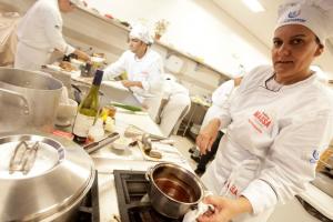 Estudantes da EAD vencem o primeiro reality universitrio de Gastronomia do Brasil