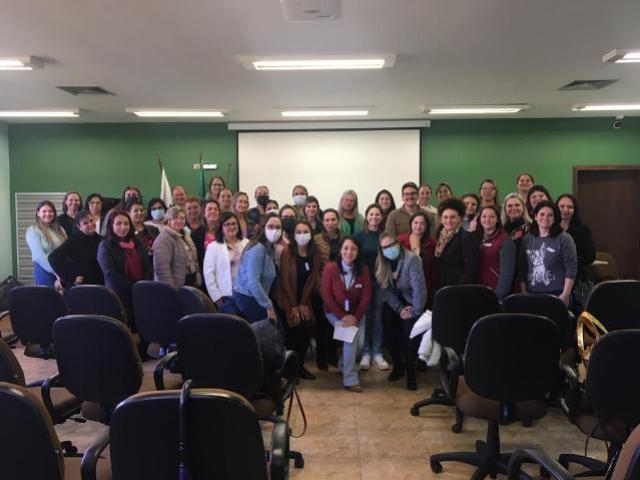 Secretaria de Saúde de Goioerê participa de capacitação da vacina BCG em Curitiba
