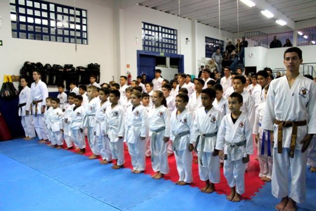 Evento rene mais de 200 karatecas renomados em Goioer neste final de semana