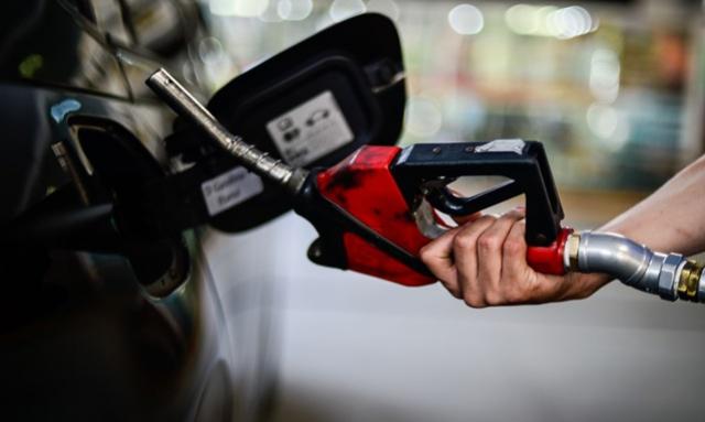 Petrobras aumenta preo da gasolina e do diesel para as distribuidoras