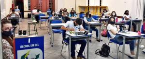Escolas do NRE de Goioer retomam aulas presenciais e hbridas