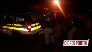 Policiais Militares da RPA e ROTAM de Campo Mouro prenderam trs pessoas envolvidas com trfico