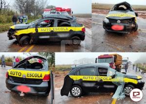 Grave acidente entre Goioer e Cruzeiro do Oeste deixa duas pessoas feridas