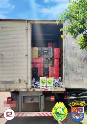 PM apreende caminhão carregado com cigarros contrabandeados em Tuneiras do Oeste