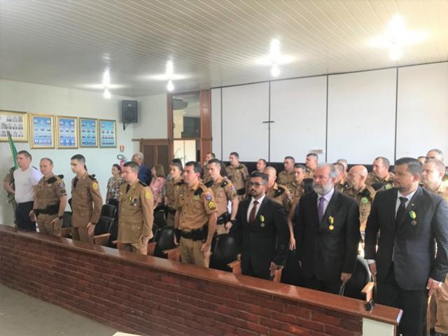 7 BPM realiza solenidade militar em homenagem ao dia de Tiradentes em Cruzeiro do Oeste