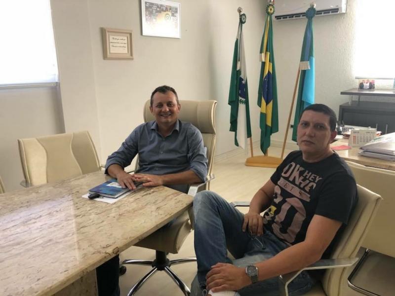 Professor Luiz Carlos de Souza assume o Escritrio Regional do Esporte de Campo Mouro