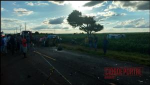 Um acidente automobilstico entre Goioer e Quarto centenrio na PR-180 aconteceu na tarde deste domingo, 19