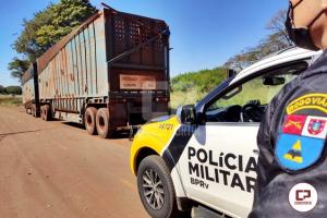PRE de Cianorte recupera dois semirreboques no trevo de acesso a cidade de Jussara