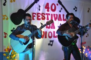 Dupla goioerense Hugo e Tiago vencem festival da Viola na cidade de Mambor na categoria geral