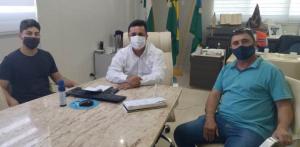 Betinho Lima recebe a visita dos empresários Joacir e João Vitor para anunciar investimentos