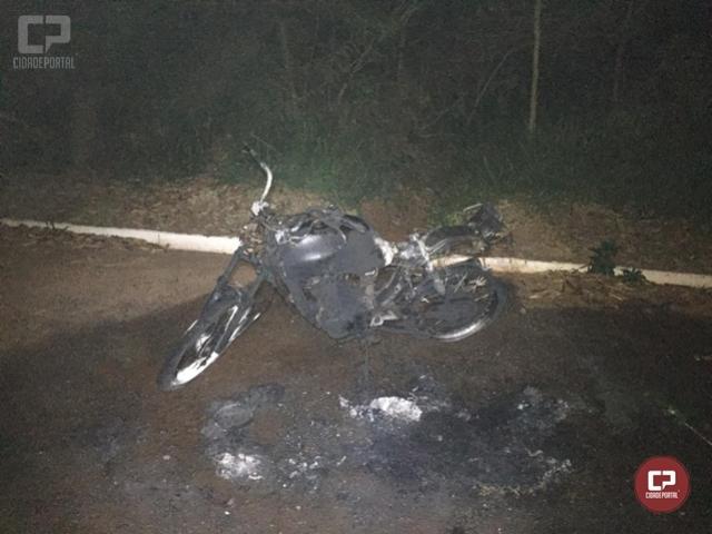 Motocicleta usada em homicdio triplo na cidade de Goioer foi localizada pela Polcia Militar
