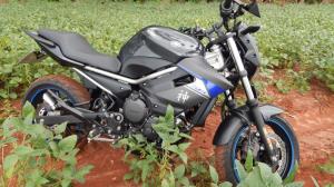 Aps informao de morador Policia Militar recupera uma motocicleta modelo Yamaha Xj6