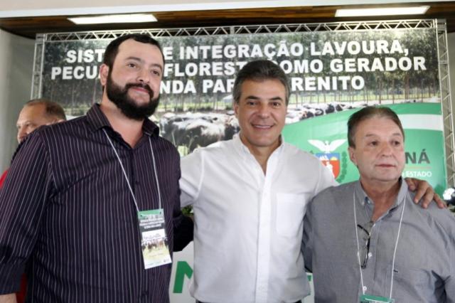Prefeito Reinaldo Krachinski participa de evento com Governador Beto Richa em Cianorte