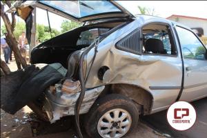 Grave acidente automobilstico deixa uma pessoa com ferimentos na tarde de sbado, 28