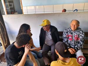Interact Clube de Goioer visita Lar de velhinhos em Moreira Sales