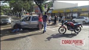 Veculo com placas de Goioer deixa duas pessoas com ferimentos aps cruzar preferencial em Campo Mouro.