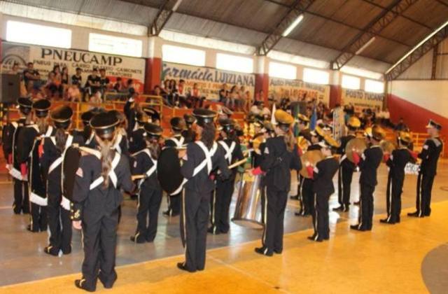 Fanfarra Municipal Rancho Alegre DOeste, participa do seu primeiro Festival na 14 Edio de Festival em Luiziana Paran